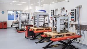 Qualitätssicherung: Endkontrolle und Prüfplätze für Autoklaven bei der Systec GmbH