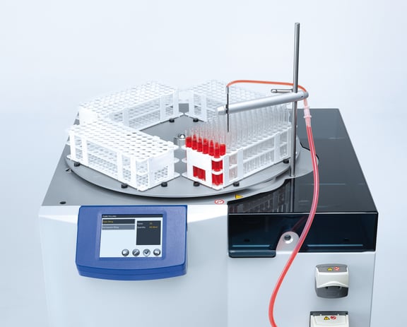 Systec Mediafill: Flexibler Umbau zum Tubefiller für die Reagenzglas-Abfüllung