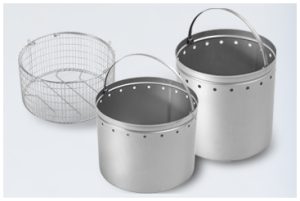 Beschickungskörbe und Eimer für VX-Serie